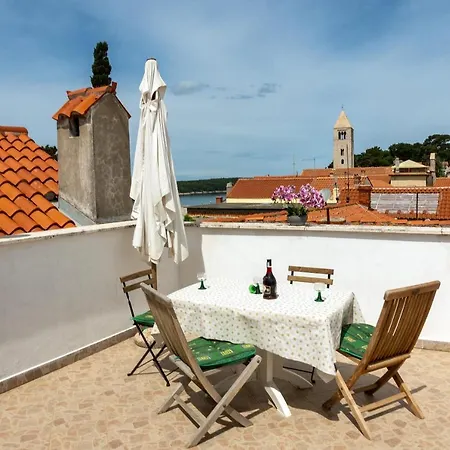 Apartment Luise Rab Town