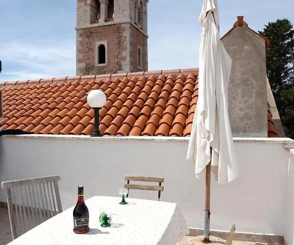 Luise Apartment Rab Town