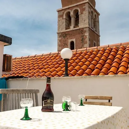 Luise - Four Towers *